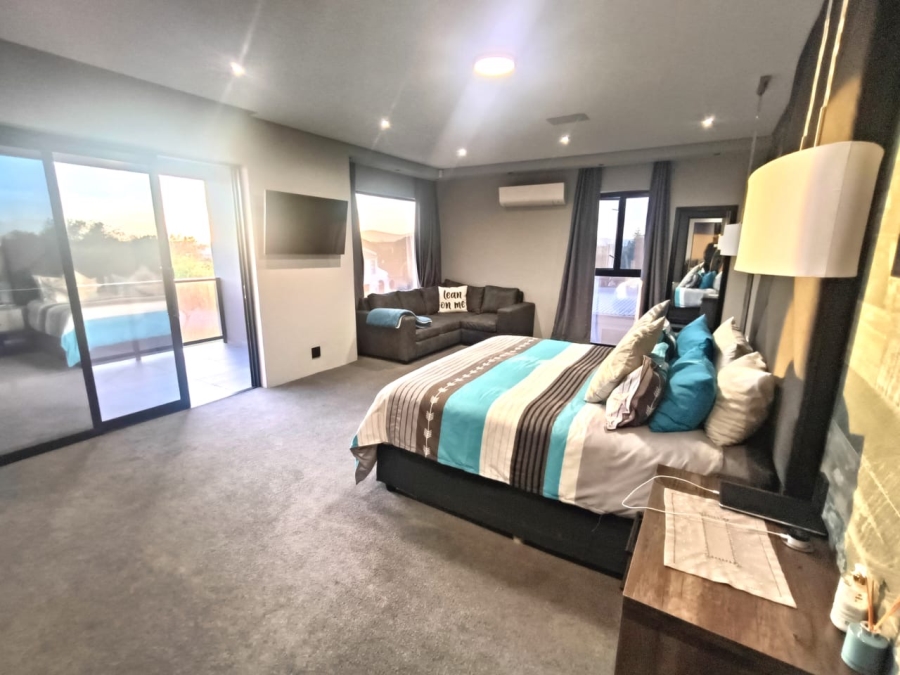 6 Bedroom Property for Sale in Elim Western Cape